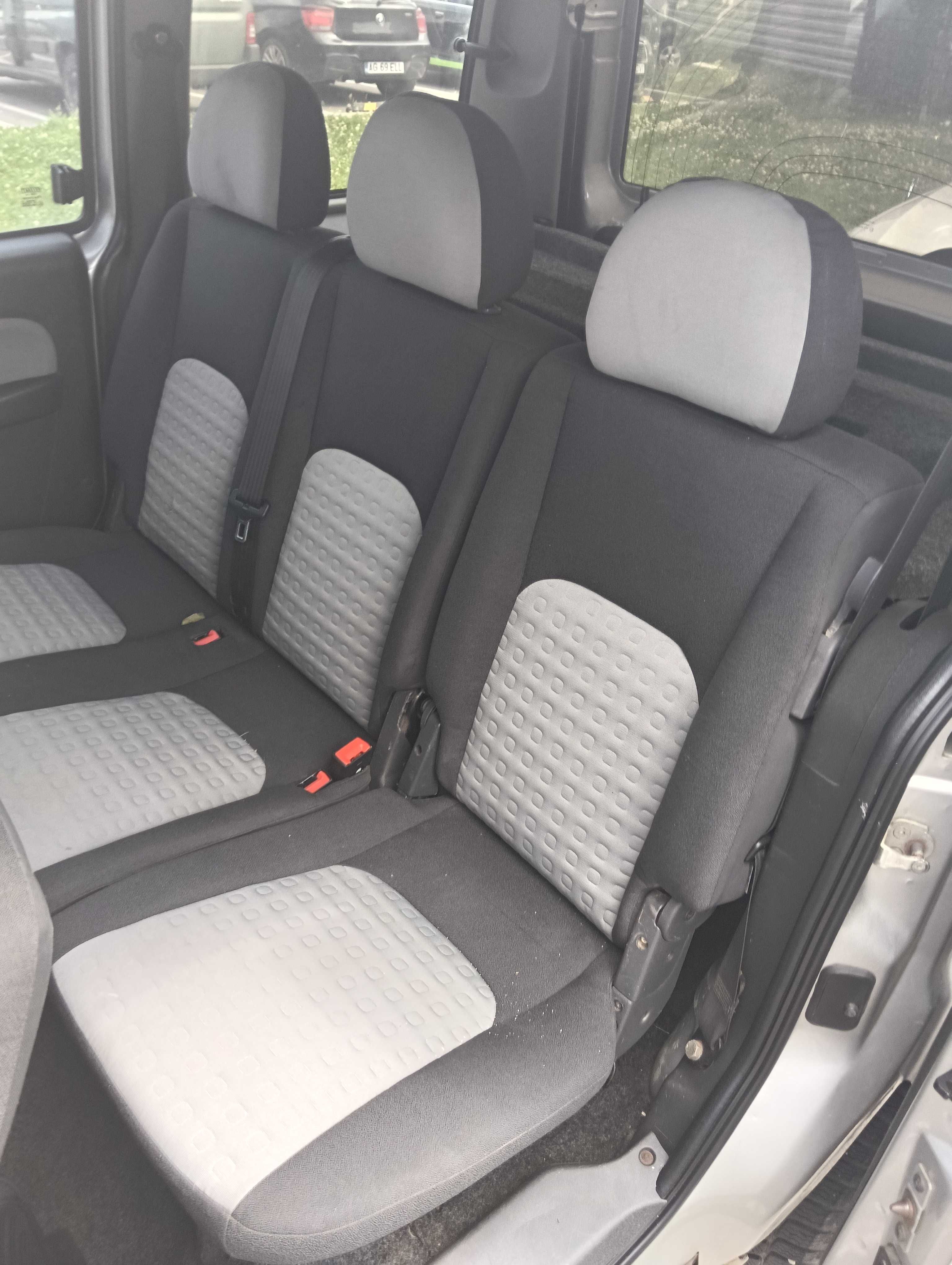 Fiat doblo  2006