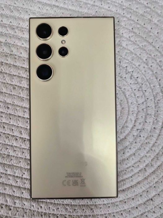 Samsung Galaxy S24 Ultra 5G 256GB Black / Yellow Перфектен! Гаранция!