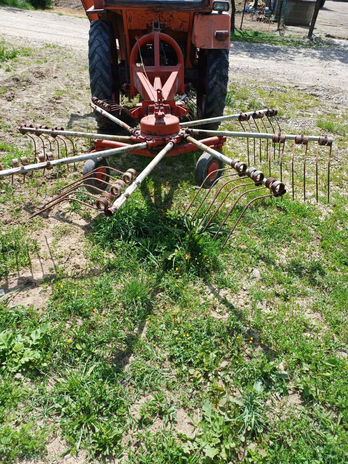 Kuhn Greblă GA 300