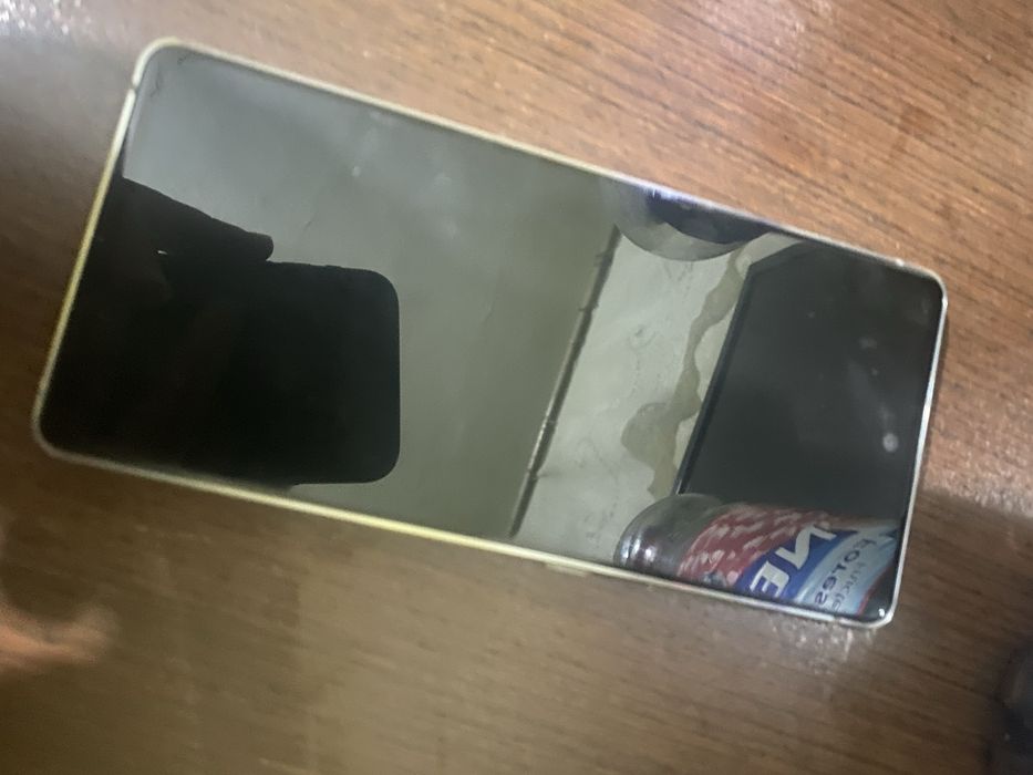 Vand Samsung S20 fe ,placa de baza stricata