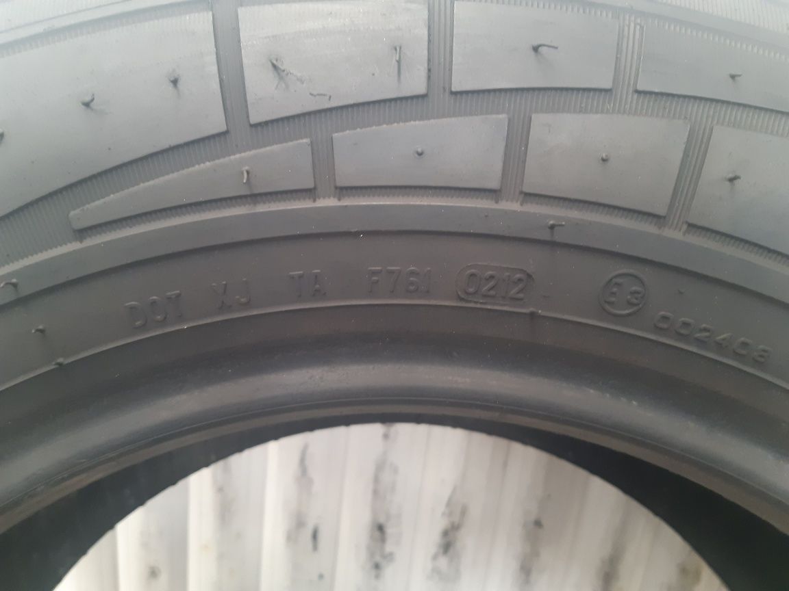 235/65/16C  1×Pirelli 113R  vară dot 0212  9,5