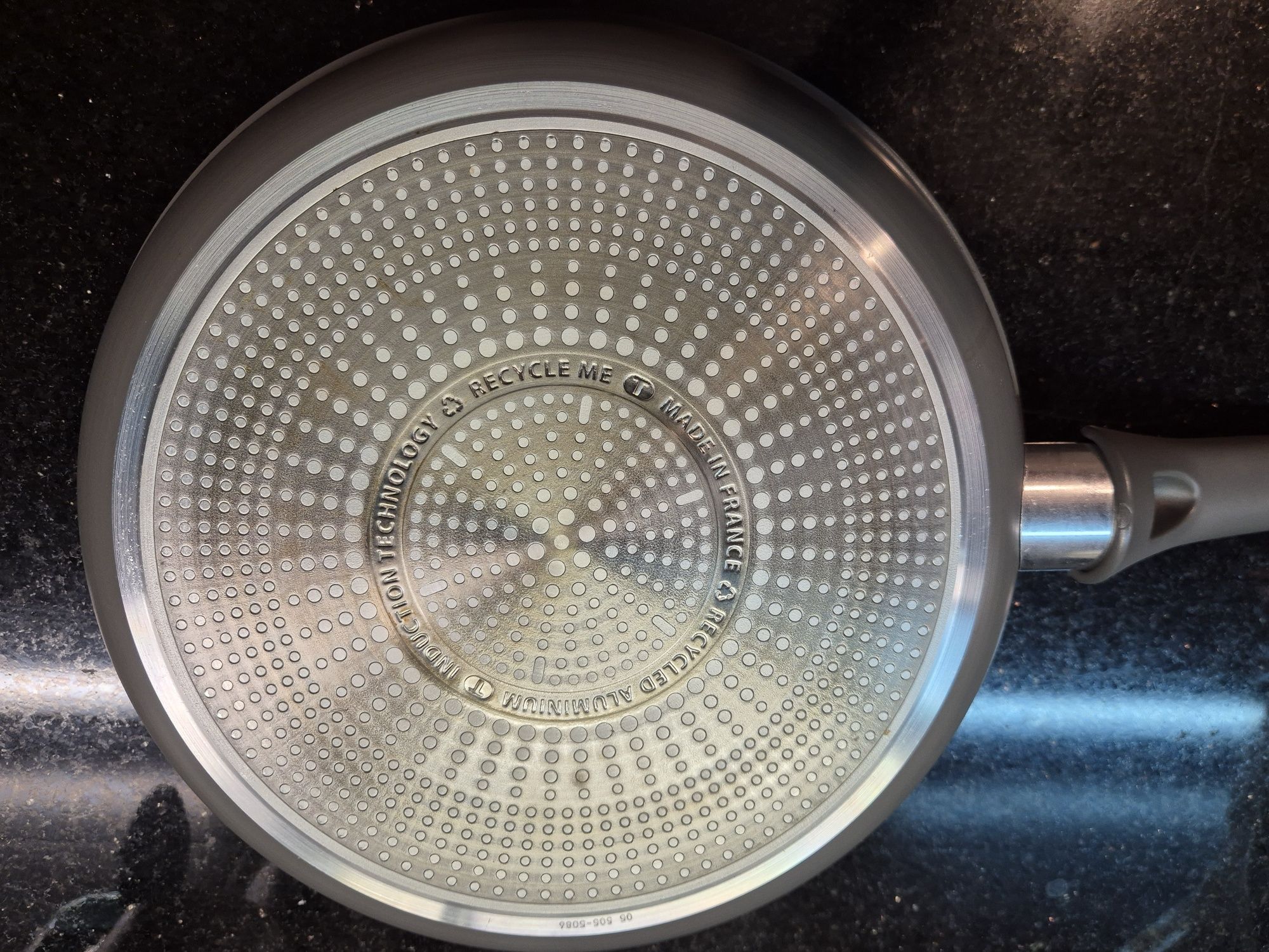 Керамичен тиган Tefal 28см