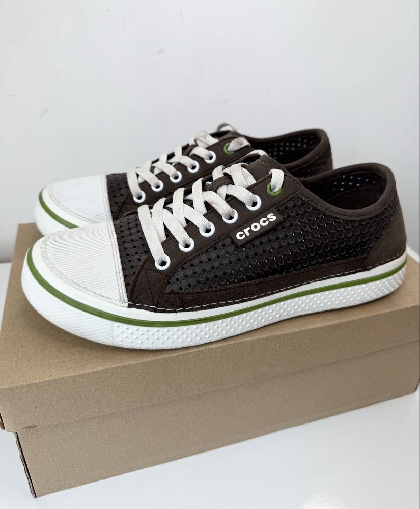 Crocs Crosmesh Hover Sneakers  (42) Crocs Keцове