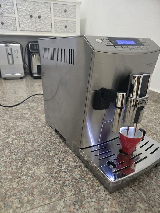 Кафемашина Delonghi primadonna s deluxe