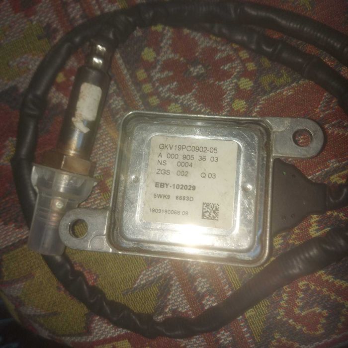 Vand nox senzor pt mercedes. nou