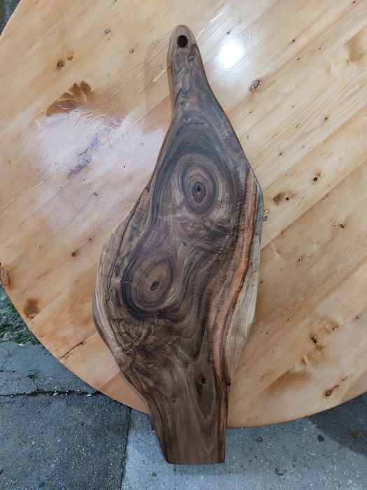 Дъска за мезета от орех