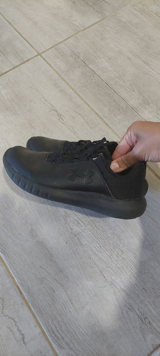 Маратонки Under Armour