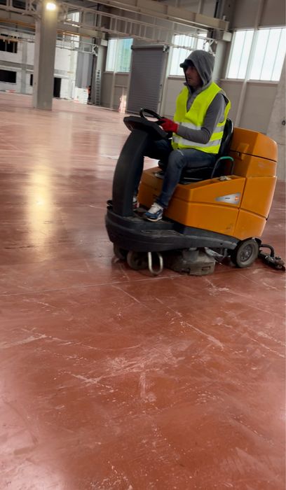 Curatenie hale industriale curatenie  parcare