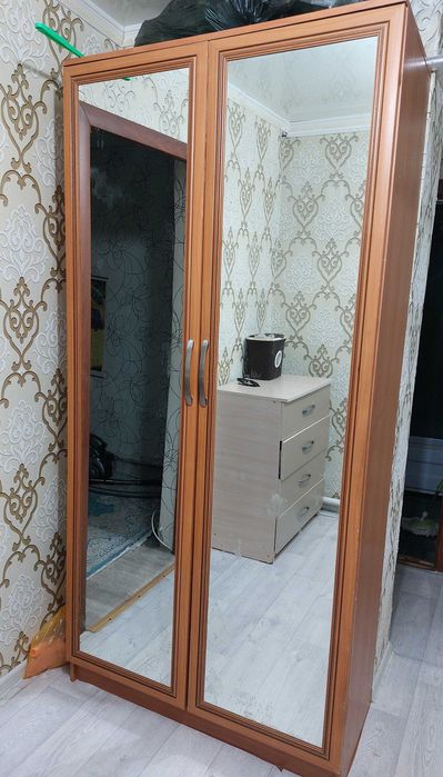 Шкаф в прихожую.