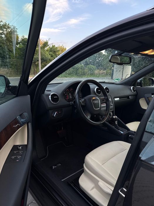 Audi a3 1.4tfsi cutie automata