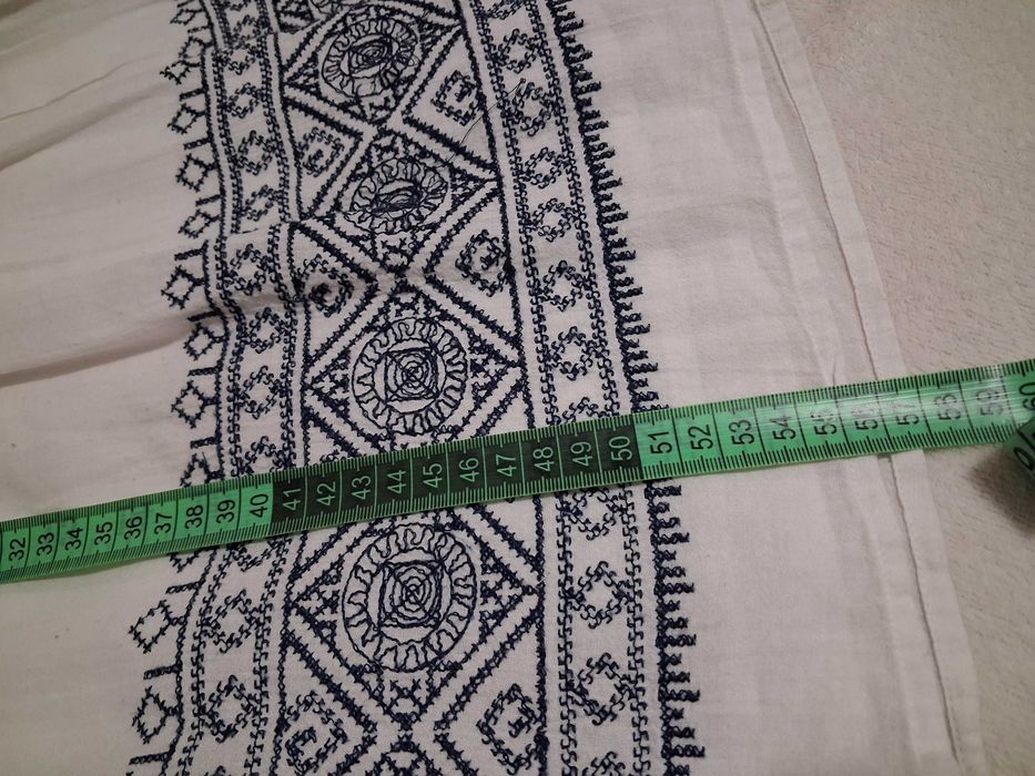 Bluza si fusta  model traditional masura M/L