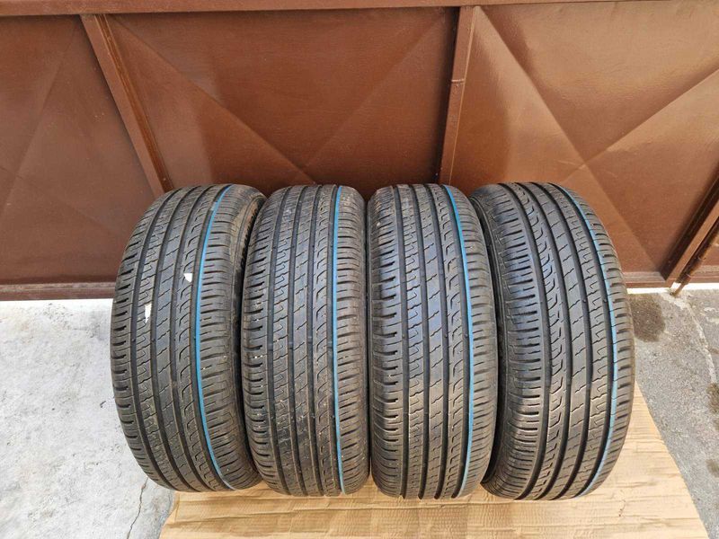 4 Barum R16 205/60
летни гуми 
DOT0822