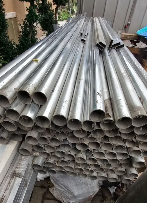 Алуминиеви тръби Ф 50, 3.65 дължина.