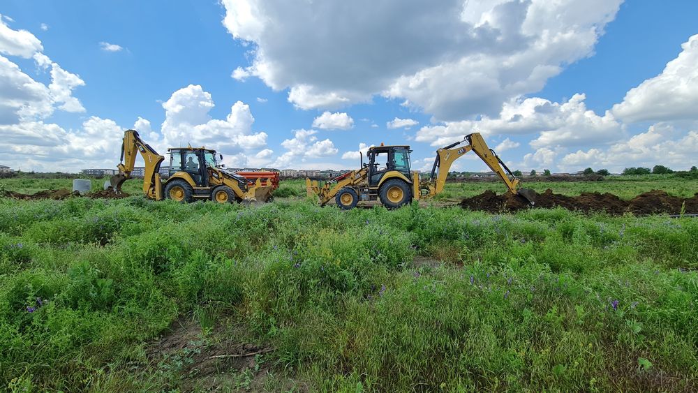 Inchiriere 7 buldoexcavatore profesionale in Iasi