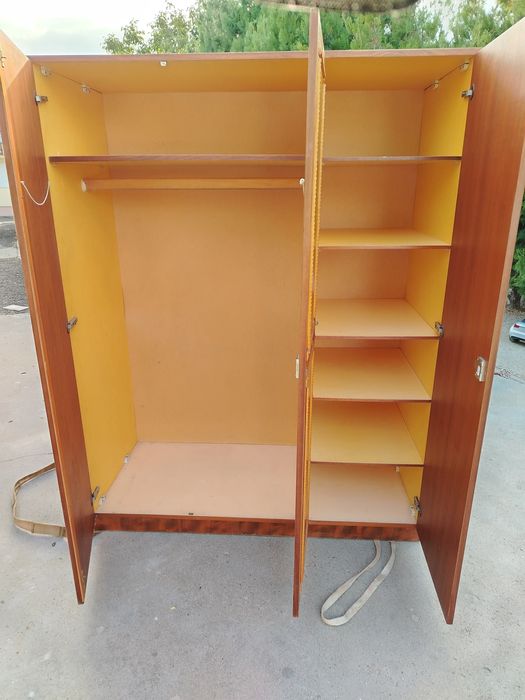 Mobila dormitor cu pat