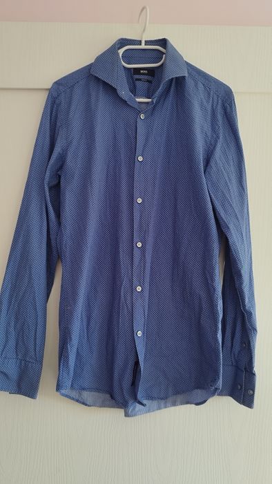 Мъжка риза, Boss