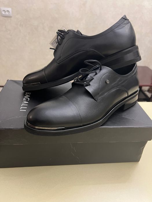 Продаю новые мужские туфли Tamer Tanca, размер 42.