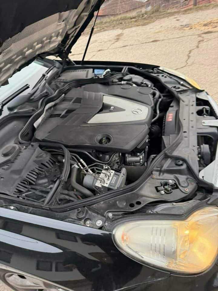 На Части Мерцедес Цлс 350 цди фейслифт на 080000 реални Mercedes w219