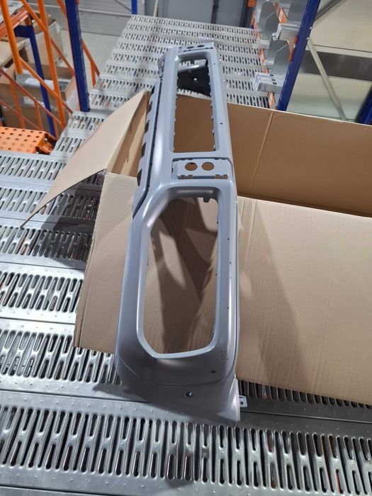 Передний бампер AMG G63 для 463 кузова