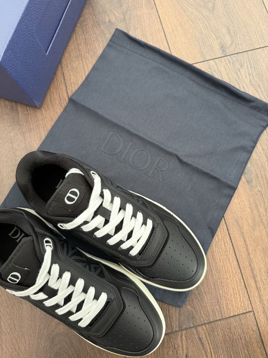 Christian Dior B27