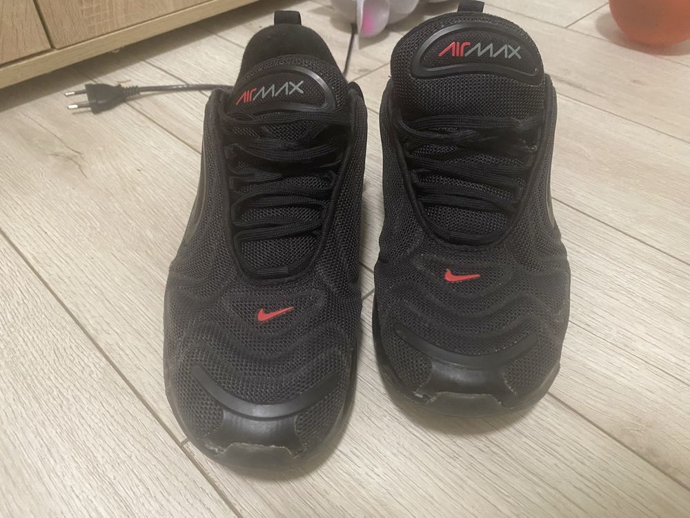 Мъжки маратонки. Nike