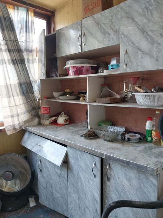Kvartira sotiladi Sagdiana Parij ruparasida 2 etaj 2xona 36 kvadrat