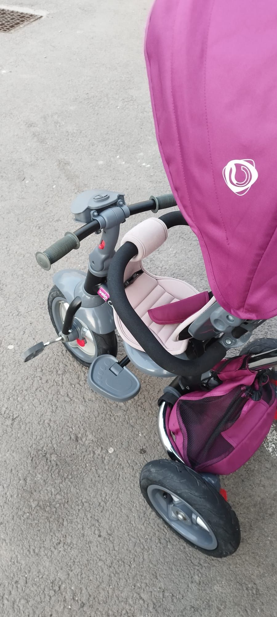 Tricicleta multifunctionala 4 in 1 cu sezut reversibil Coccolle Velo