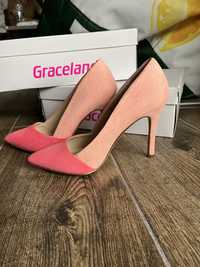 Уникални дамски обувки Graceland / deichmann