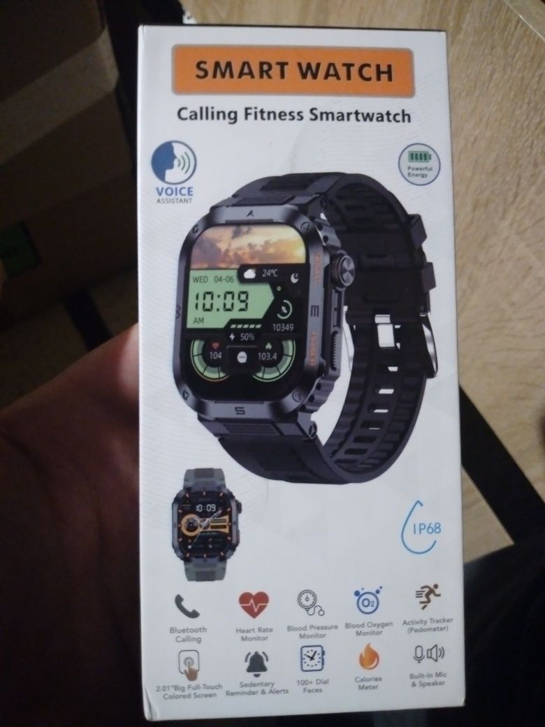 Smartwatch 300 lei