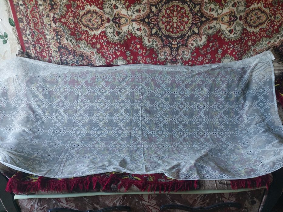 Продам шторы разные туль.
