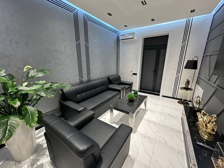 Продажа коммерческой недвижимости - Офис
Ориентир: Ц-1, Чайков 100квм