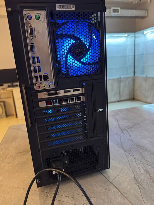 Системный блок.  Core i5-9