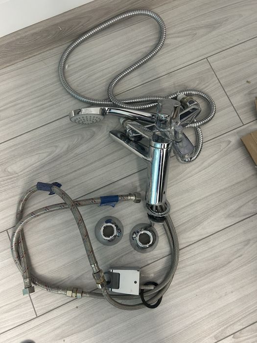 Baterie dus ROCA, baterie lavoar ROMSTAL