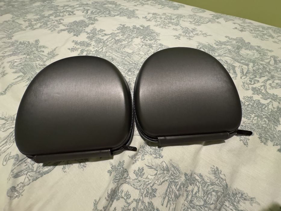 Калъф за очила Emporio Armani / ЕА4115