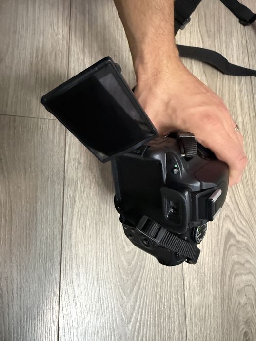 Nikon D5100 plus accesorii