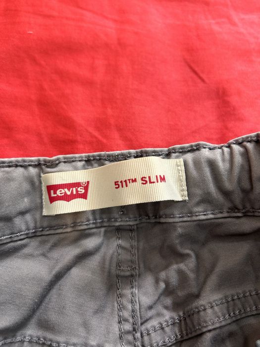Levi’s slim fit