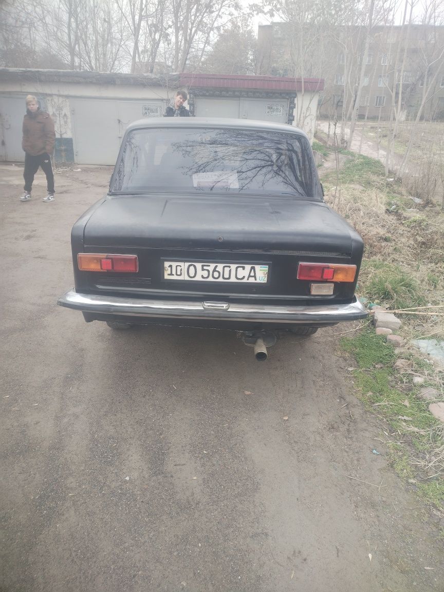 Продаётся автомобиль в среднем состоянии