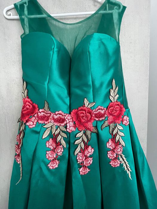 Rochie nunta- nașa
