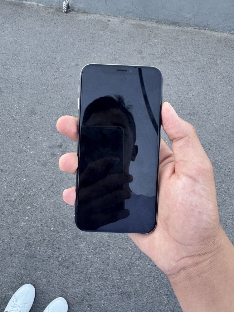 iPhone X  хороший телефон
