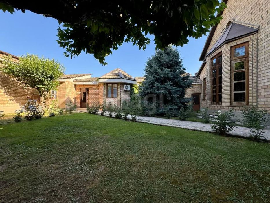 Продается дом 7.8 соток в центре Ташкента