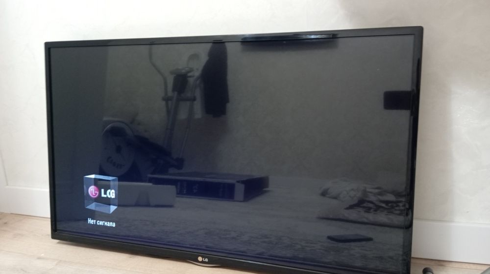 Телевизор LG 42LN540V