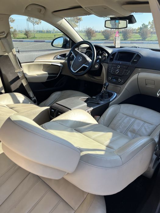 Opel Insignia A (G09) 2.0 CDTI