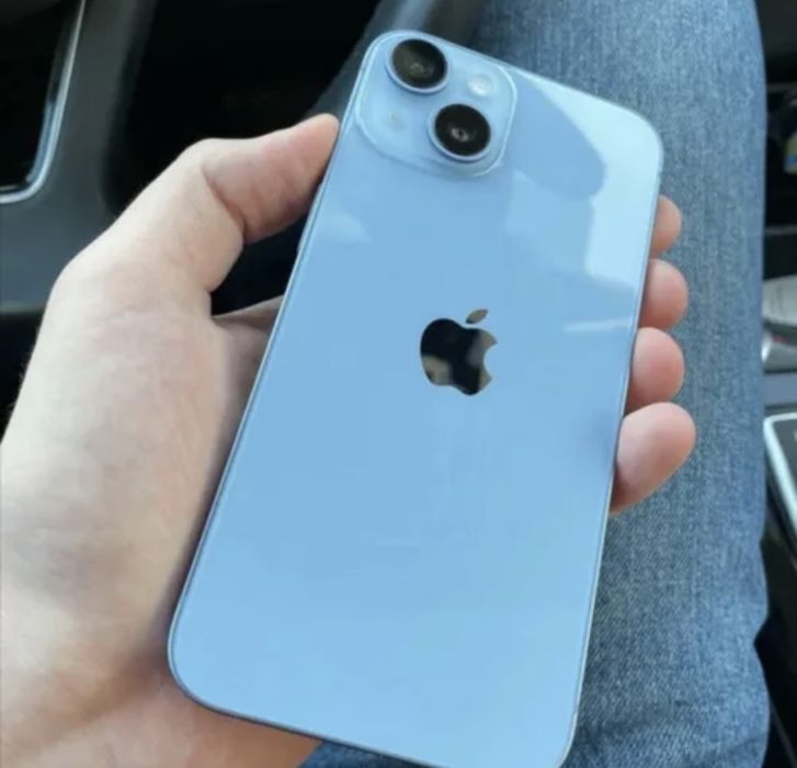 Продам Iphone 14