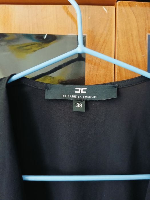 Costum cu top și fusta detașabilă (cu nasturi) Elisabetta Franchi