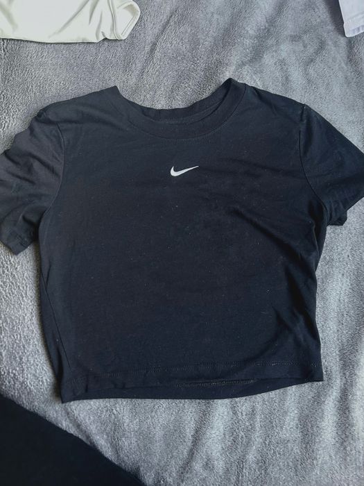 Тениска Nike XS