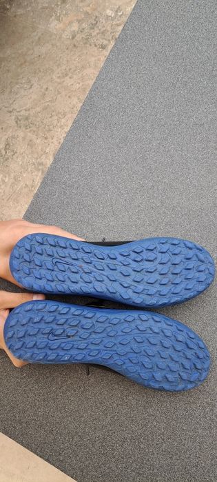 Ghete fotbal pt sintetic Nike Phantom GX 42