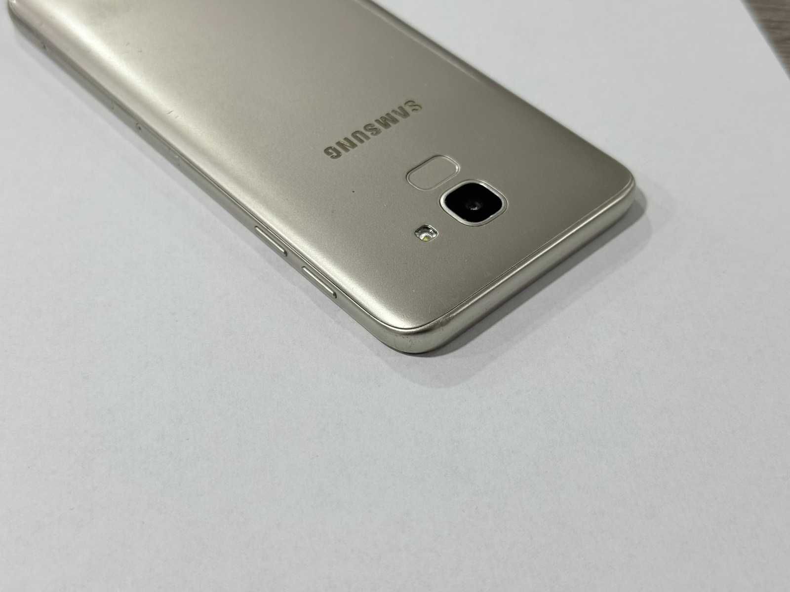 Продавам Samsung J6