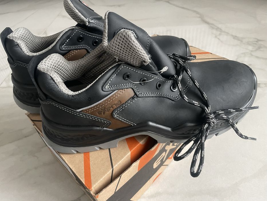 Bocanci protectie Exena marimea 42