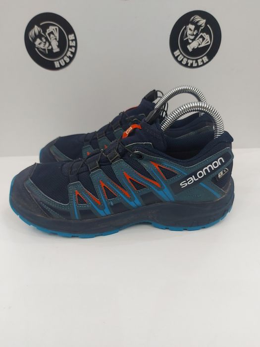 Дамски туристически обувки SALOMON. Номер 37