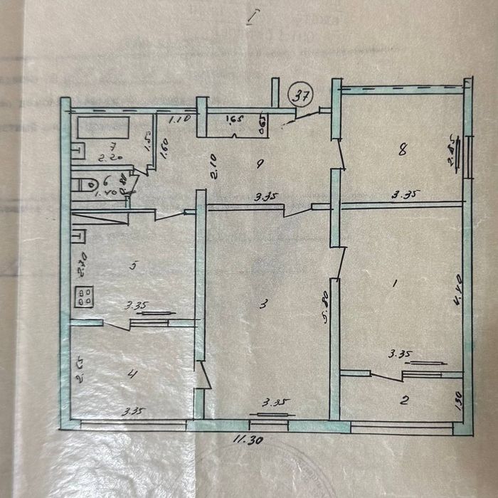 Продаётся.Яшнобод Куйлюк.Центор.3/1/9этаж 83кв. М